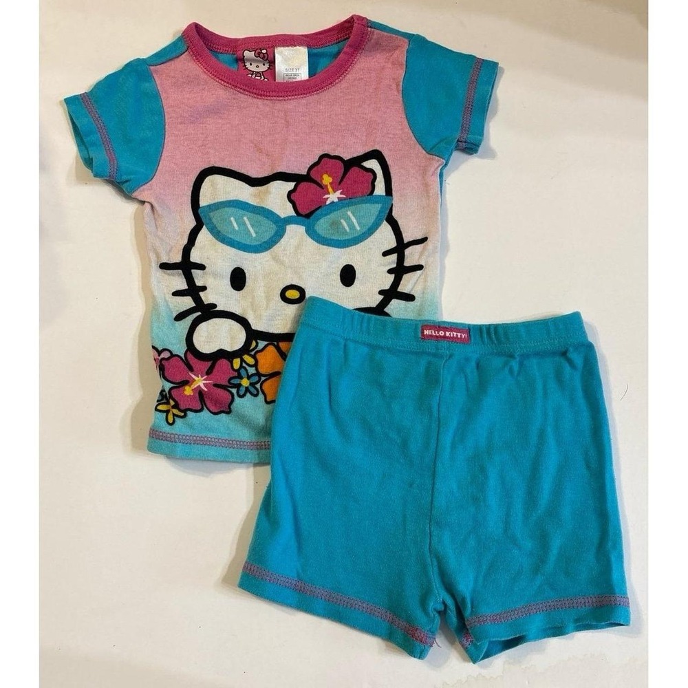 Hello Kitty Girls T-Shirt and Shorts Set (3T) 2013 Summer PJs